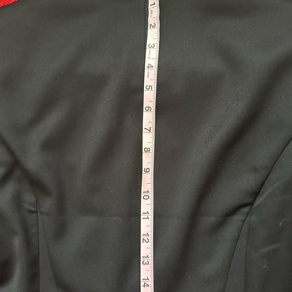 White House Black Market Cropped Black Blazer - Picture 7 of 7